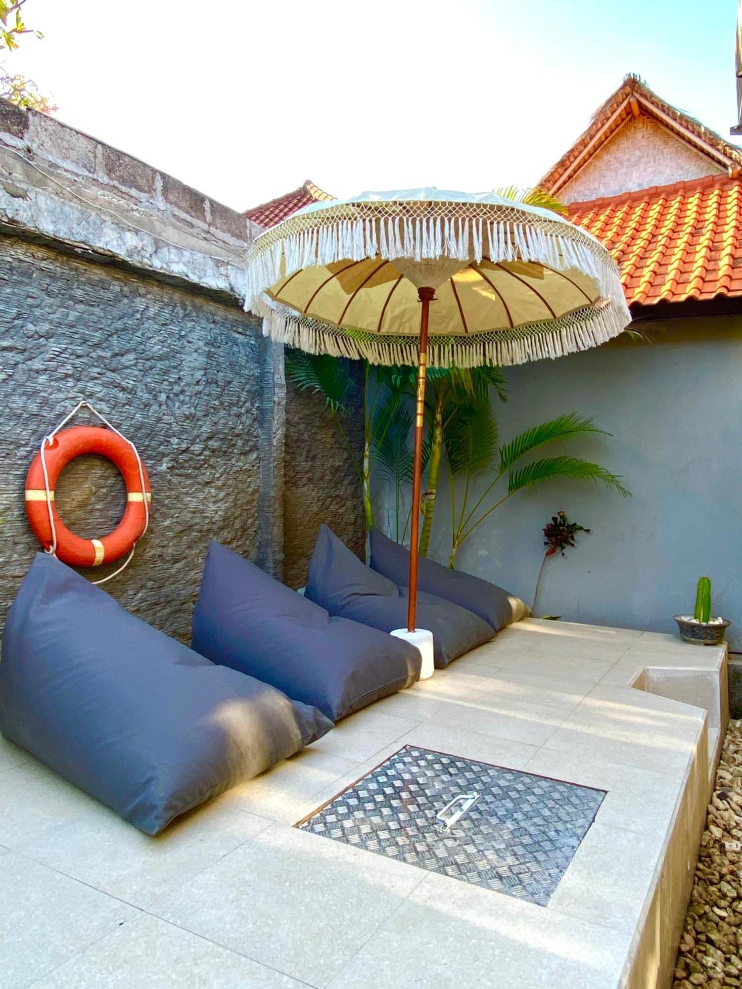 Tropical Garden Inn Batununggul 外观 照片